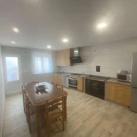 Casa A 100 Metros De Playa De Covas בית נופש